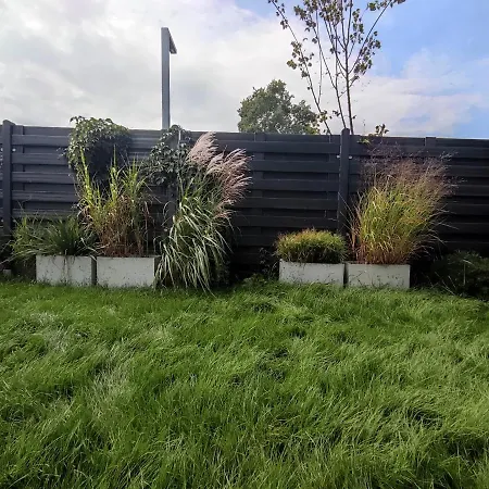 Garden Self Check-in - Bezklucz Kropka Info アパート クラクフ