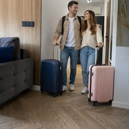 Garden Self Check-in - Bezklucz Kropka Info Apartamento Cracóvia