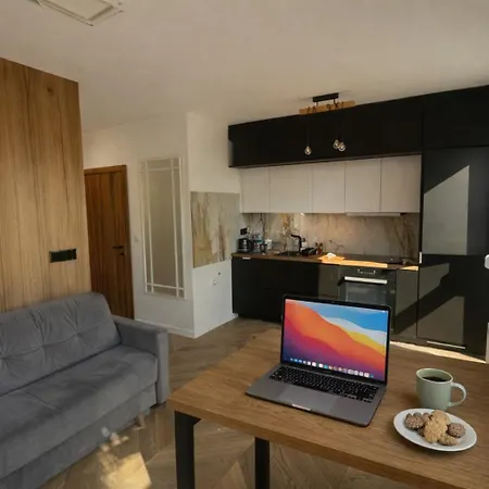 Garden Self Check-in - Bezklucz Kropka Info Cracóvia